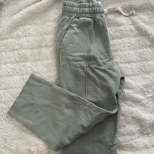 UO Wide Leg Green Sweatpants